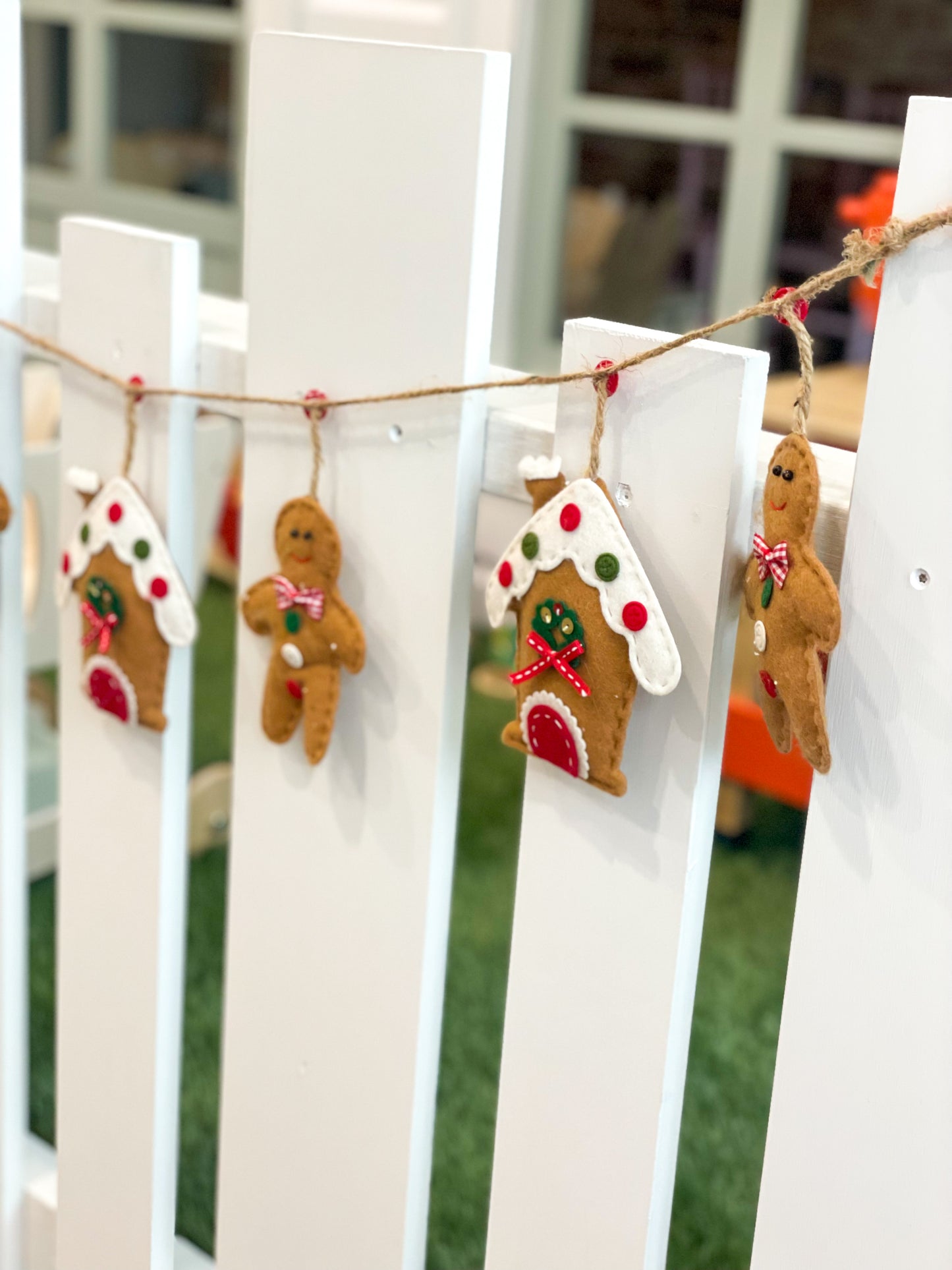 Gingerbread Garland
