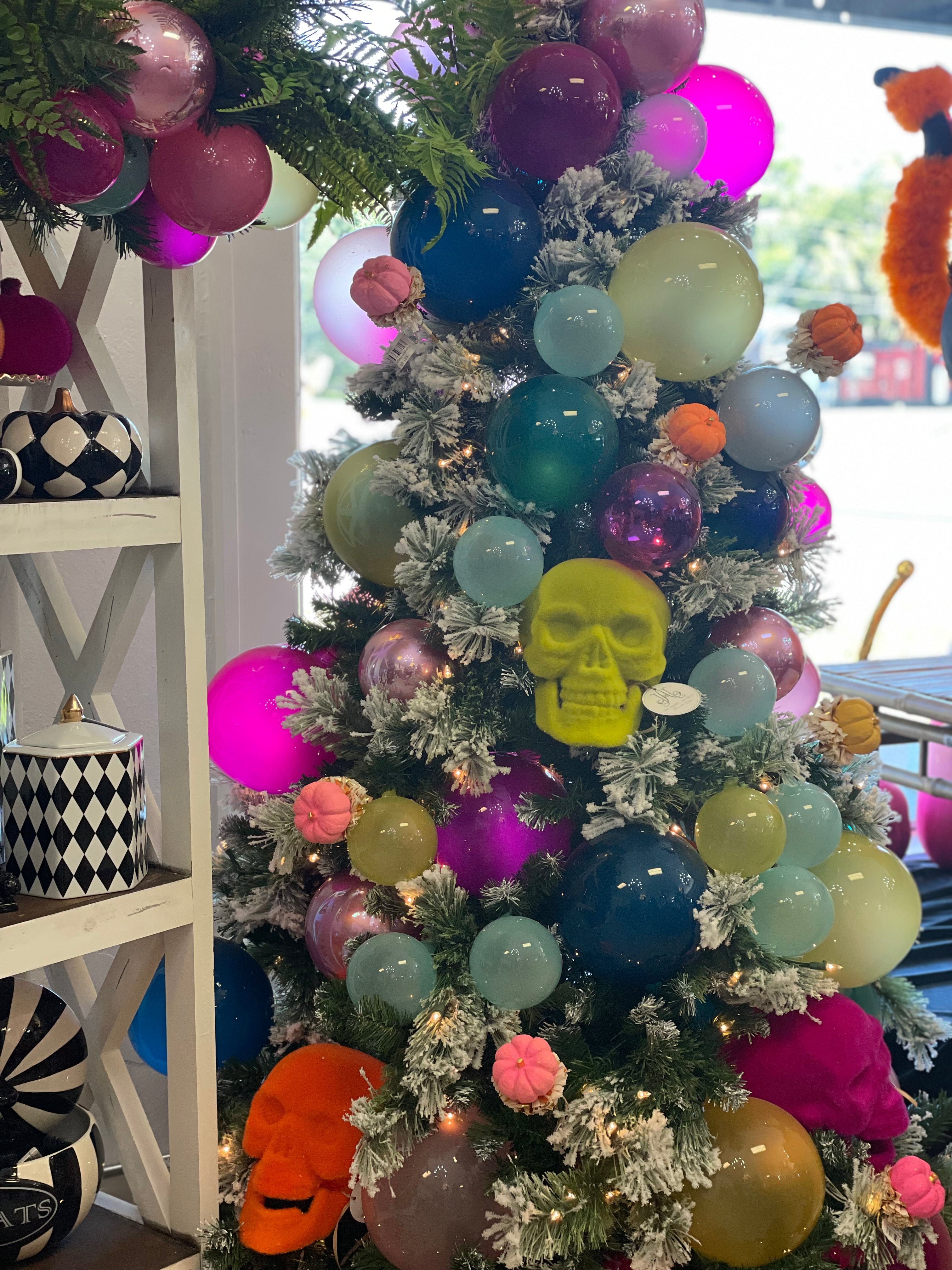 Metallic Green Winward Glass Bubblegum Ornament