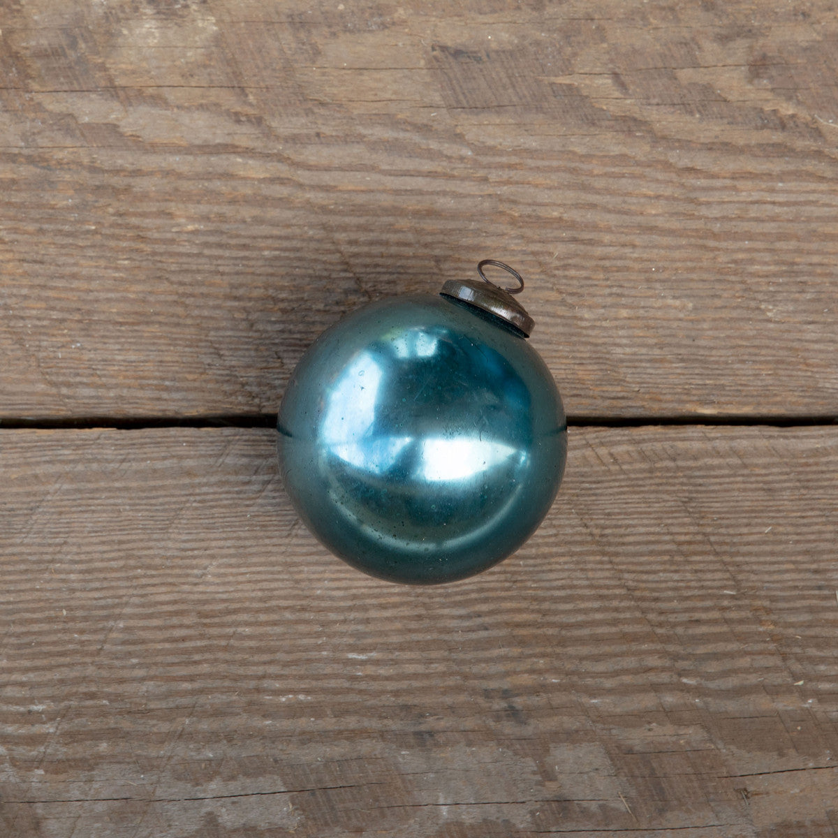 Antique Shiny Blue Kyanite Glass Ball Ornament