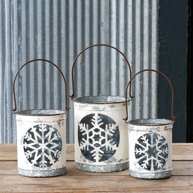 Antique White Snowflake Cut Out Luminaria Bucket Set